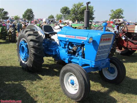 TractorData.com Ford 4000 tractor photos information