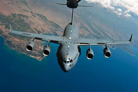 C-17 Globemaster III | Military.com