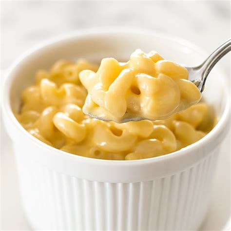 Melting cheese for mac and cheese - inputjoy