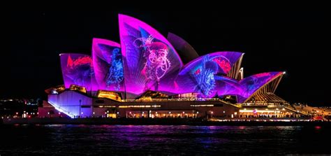 The Sydney Opera House, A building that changed a country! | Australia ...