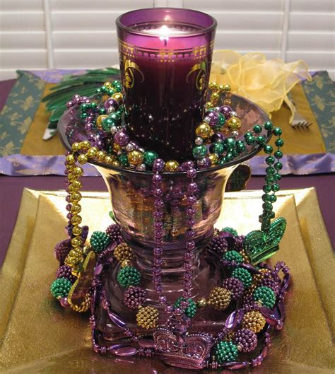 10 Beautiful Mardi Gras Table Decoration Ideas 2024