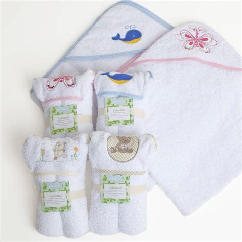 Embroidered Hooded Baby Towel (With images) | Hooded baby towel, Baby ...