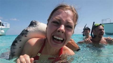 The funniest holiday photo fails, memes | escape.com.au