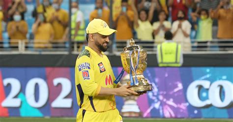 MS Dhoni IPL 2021 Trophy - CricketAddictor