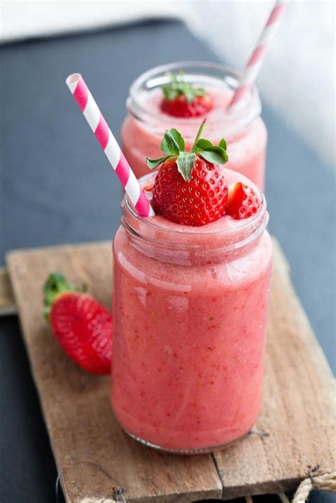 Aardbeienmilkshake | Recipe | Ultimate smoothie recipe, Smoothie ...