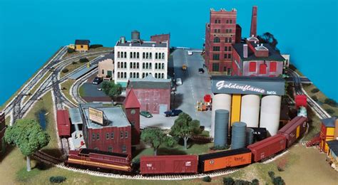 A Fun to Operate Small HO Scale Train Layout | Gateway Central IX ...