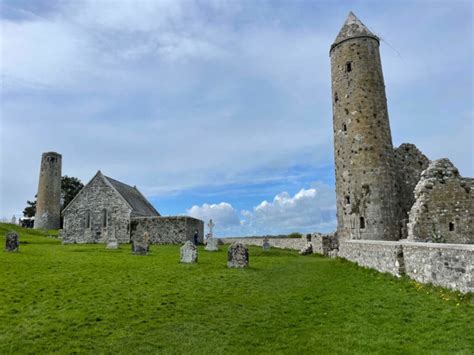 Clonmacnoise Monastery | Visit the Clonmacnoise Monastic Site