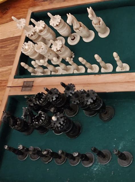 Chess Set | Antiques Board