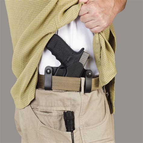 8 Holster Manufacturers You Should Buy From [PICS]