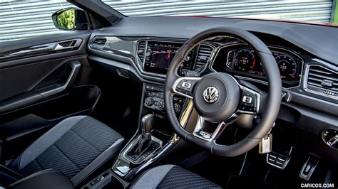 2018 Volkswagen T-Roc R-Line - Interior Wallpaper | Caricos