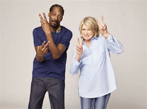 How Did Snoop Dogg And Martha Stewart Become Friends? | Reddircom - Get ...