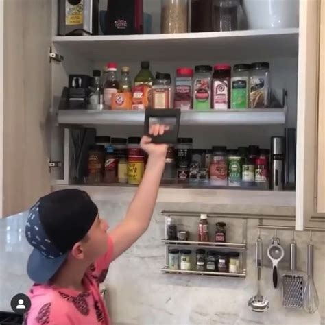 iMove – Kesseböhmer Clever Storage [Video] [Video] | Modern kitchen ...