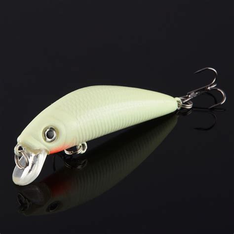 2020 INFOF Luminous Night Fishing Lures Hard Wobblers Baits Glowing ...