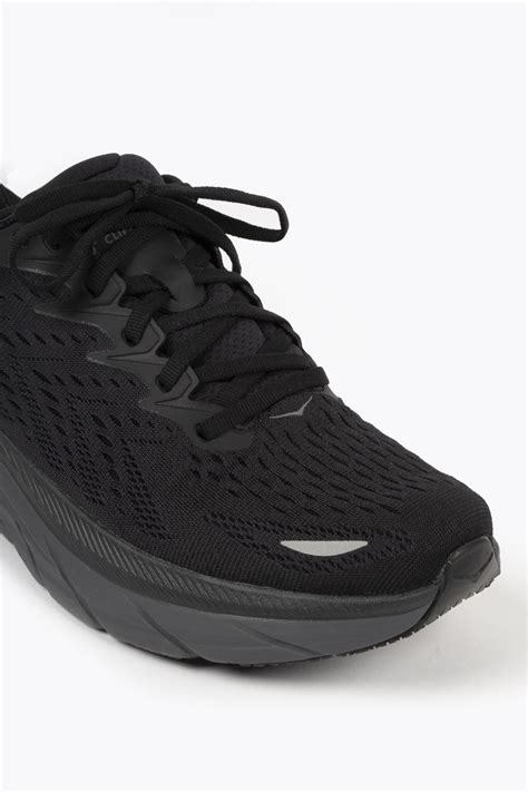 HOKA CLIFTON 8 BLACK – BLENDS