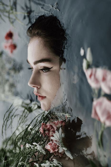 7 Tips To Shoot Surreal Portrait Photography | expertphotography