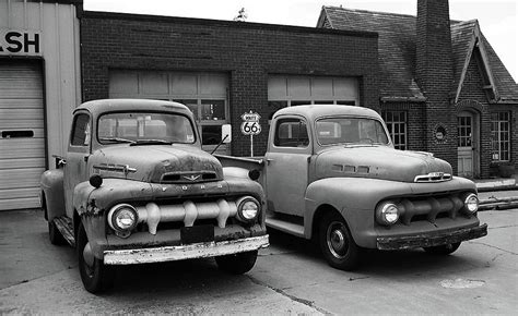 Route 66 Classic Cars 2006 BW Photograph by Frank Romeo - Pixels