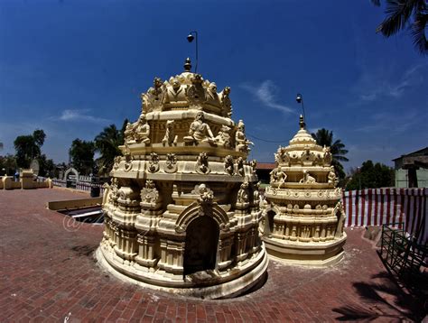 Sri Gavi Gangadhareshwara Temple, Bangalore | Achintya Guchhait | Flickr