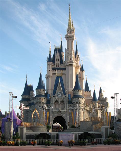 File:Cinderella Castle.jpg