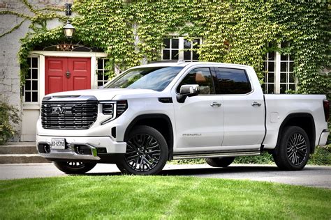 2022 GMC Sierra 1500 Denali Ultimate Pickup Review | National Post