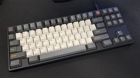 Popping off at work today. New Frog TKL build. : r/MechanicalKeyboards