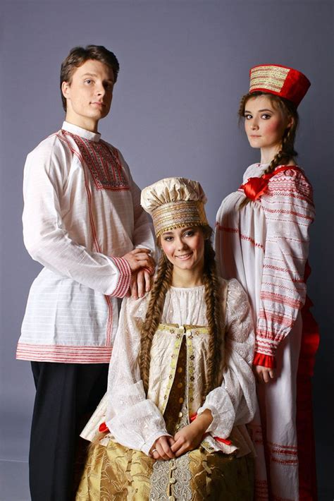 RUSIA - traditional costumes | Russian fashion, Russian folk dress ...