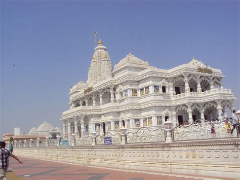 Famous Temple at Mathura Brindaban, (Lord Krishna and Radha ) | Places ...