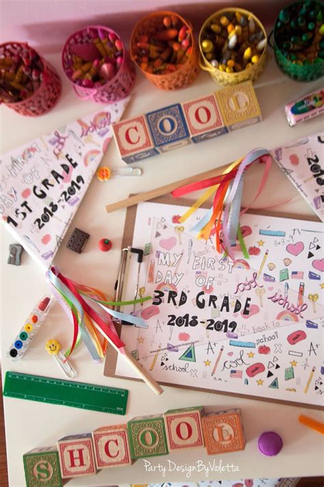 Back to school project 2018-2019 +++ First Day of school pattern banner ...