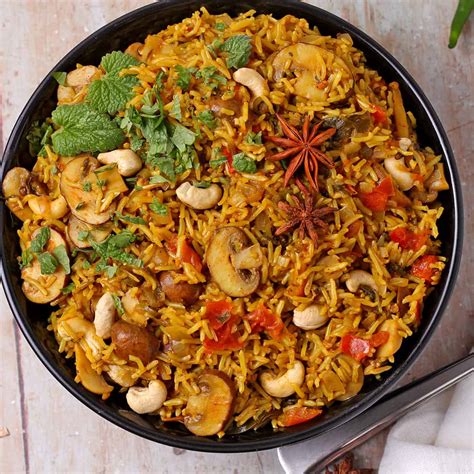 Instant Pot Mushroom Biryani - vegan quick & easy mushroom coconut rice