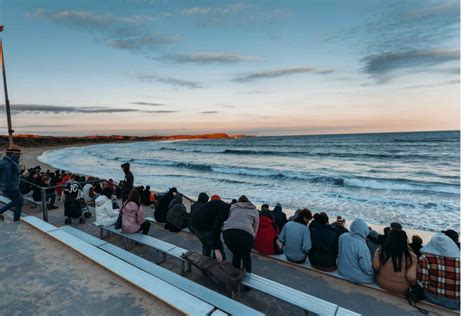 From Melbourne: Phillip Island Penguin Parade Full-Day Tour in Melbourne