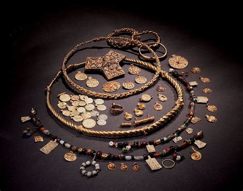 Top Five Viking Fabulous Hoards: Treasure for the Dead and Gods – BaviPower