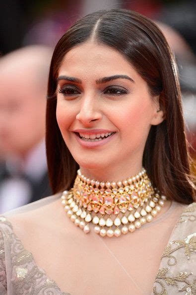 Pin on Sonam Kapoor Hair Makeup