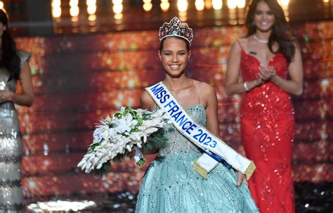 Miss France 2023 : Revivez le sacre d'Indira Ampiot, Miss Guadeloupe ...