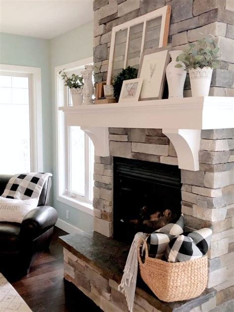 32 Stunning Fireplace Mantel Decor Ideas You Should Copy Now - HMDCRTN