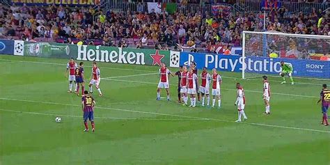 Messi Free Kick Goal Against Ajax [VIDEO] - Business Insider