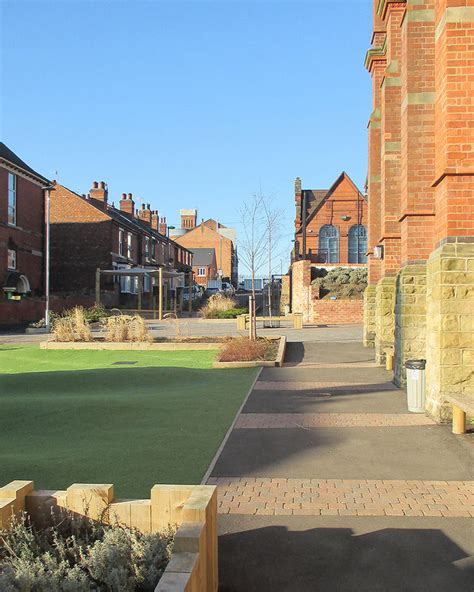 Stanley Road: Forest Fields Primary... © John Sutton :: Geograph ...