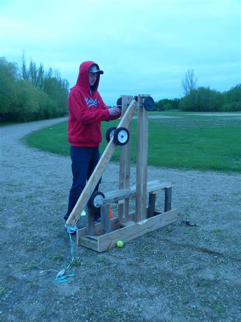 Katie's Physics Blog: Trebuchet Test Day!