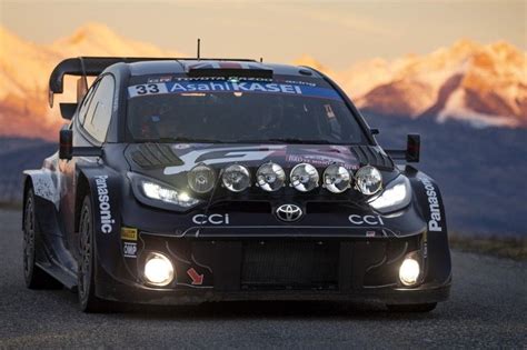 WRC Rallye Monte-Carlo 2024: Elfyn Evans glänzt in der Dunkelheit