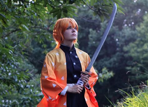 Zenitsu Agatsuma Cosplay Review by SHIRO YCHIGO - Rolecosplay