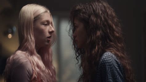 'Euphoria': A Definitive Timeline of Rue & Jules' Relationship