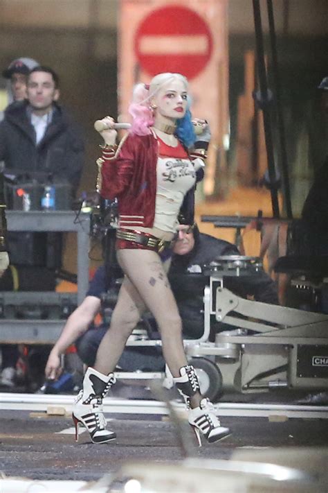 Margot Robbie As Harley Quinn in ‘Suicide Squad’ - Margot Robbie Photo ...