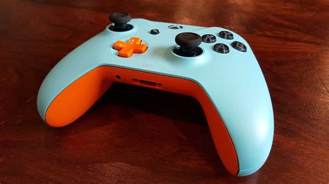 Xbox One S controller review: New features and custom colors make for a ...