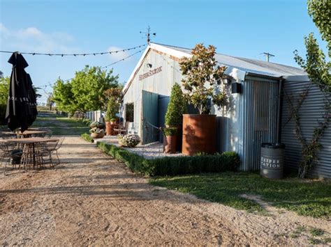 The best wineries and cellar doors in Orange - Australian Traveller