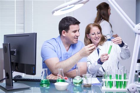 Best programs for Pharma students opting to study in the USA