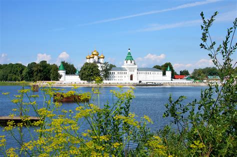 Walk through the streets of Kostroma - Russia Beyond