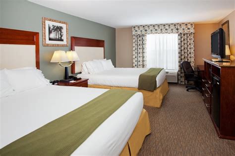 Holiday Inn Express Hotel & Suites Baton Rouge East (Baton Rouge, LA ...