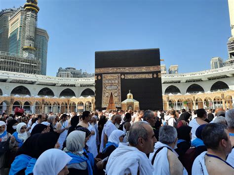 Mecca, Saudi Arabia, Jan 2023 - Pilgrims from all over the world are ...