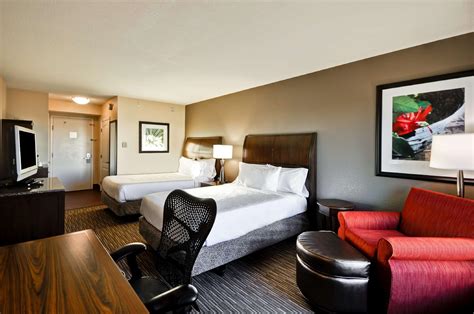 Hilton Garden Inn Tampa North Hotel in Tampa (FL) - Room Deals, Photos ...