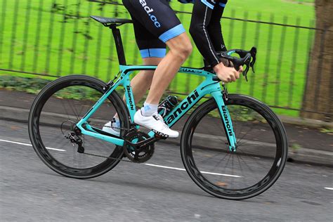 Review: Bianchi Oltre XR4 Super Record | road.cc