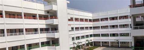 Sri Sankara Vidyalayaa Senior Secondary School, Sri Sankara Garden, SF ...