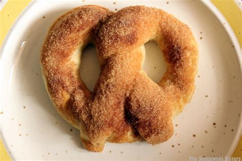 Copycat Auntie Anne’s Cinnamon Sugar Soft Pretzel